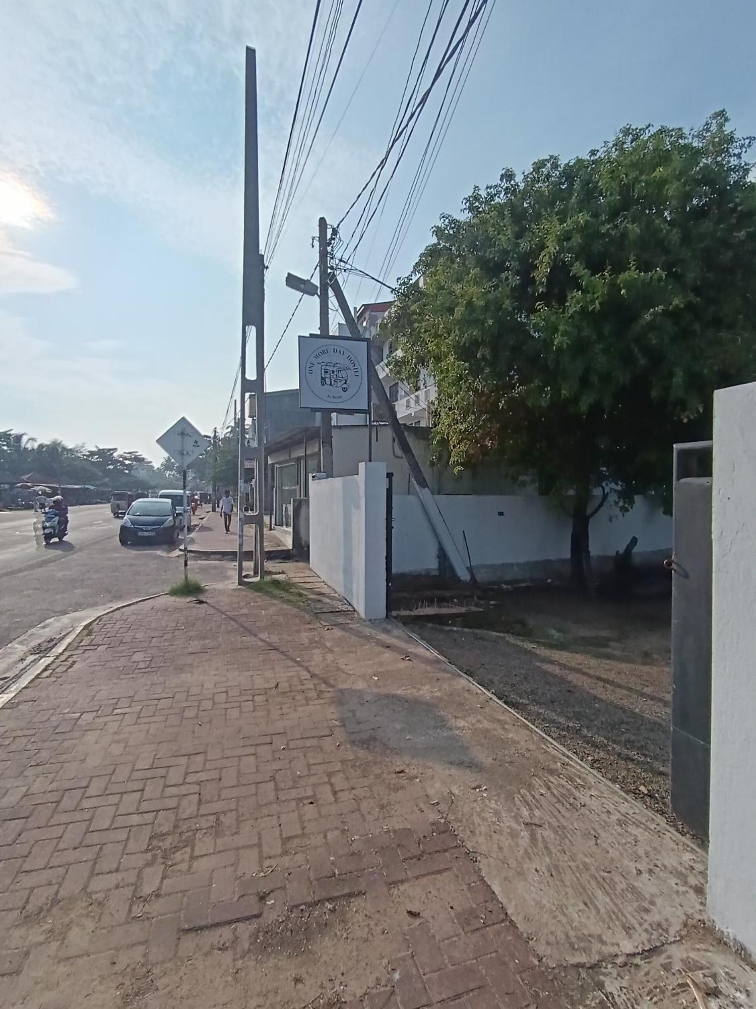 Docrid Hostel Weligama Buitenkant foto
